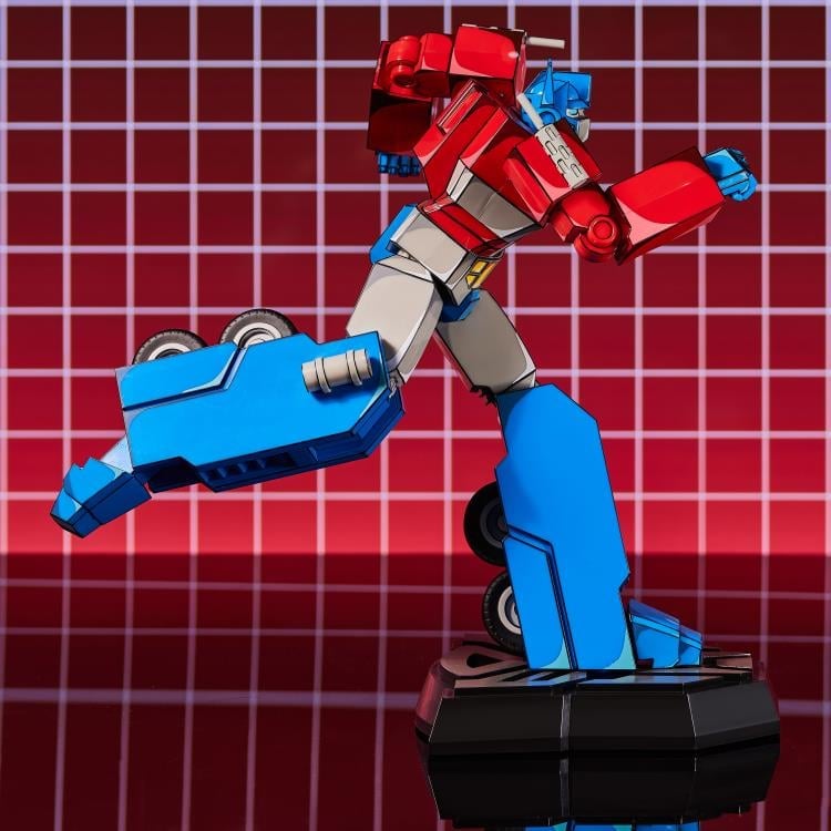 Transformers Optimus Prime Statue Gallery Image 7