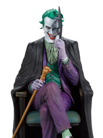 DC Comics The Joker Purple Craze (Tony Daniel) 1/10 Scale Limited Edition Statue Gallery Image 2
