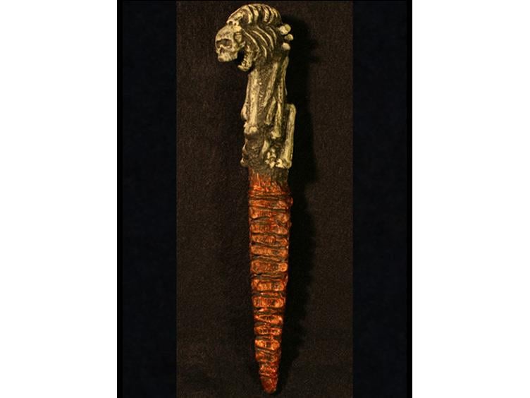 The Evil Dead Kandarian Dagger Prop Gallery Image 3