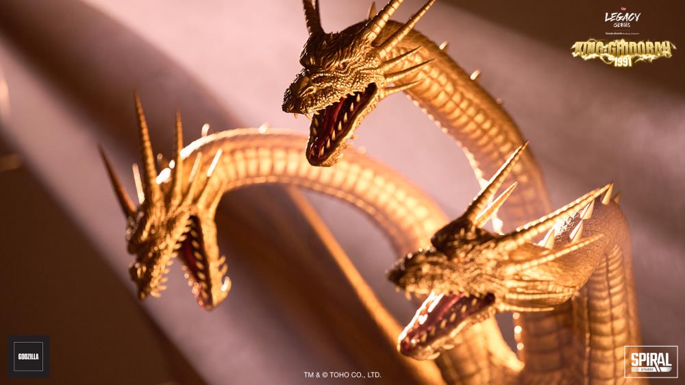 Godzilla vs. King Ghidorah (1991) The Legacy Series: Tanaka Kenichi Modeling Collection King Ghidorah Limited Edition Statue Gallery Image 23