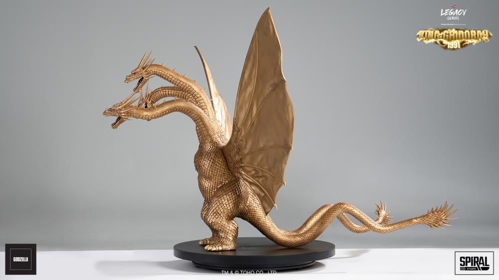 Godzilla vs. King Ghidorah (1991) The Legacy Series: Tanaka Kenichi Modeling Collection King Ghidorah Limited Edition Statue Gallery Image 5