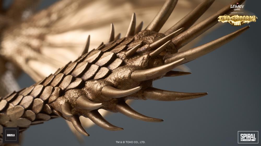 Godzilla vs. King Ghidorah (1991) The Legacy Series: Tanaka Kenichi Modeling Collection King Ghidorah Limited Edition Statue Gallery Image 12