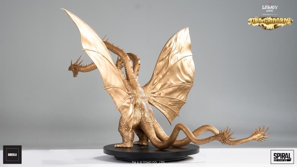 Godzilla vs. King Ghidorah (1991) The Legacy Series: Tanaka Kenichi Modeling Collection King Ghidorah Limited Edition Statue Gallery Image 6