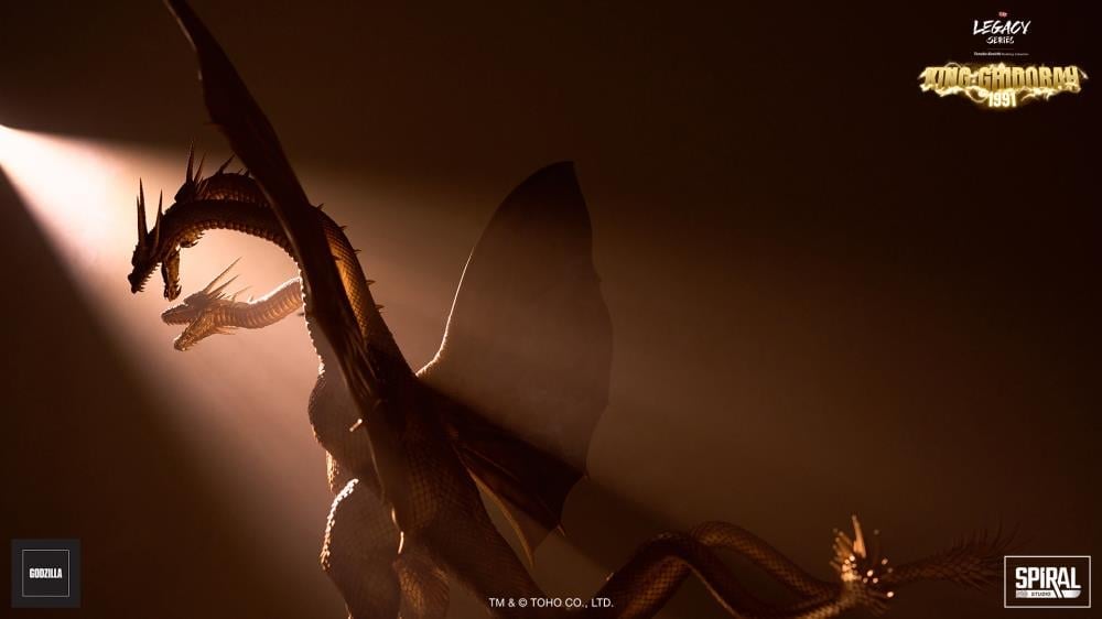 Godzilla vs. King Ghidorah (1991) The Legacy Series: Tanaka Kenichi Modeling Collection King Ghidorah Limited Edition Statue Gallery Image 26