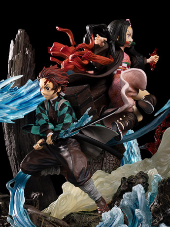 Demon Slayer: Kimetsu no Yaiba Tanjiro & Nezuko Ju no Kata: Seisei Ruten Limited Edition Statue Gallery Image 2