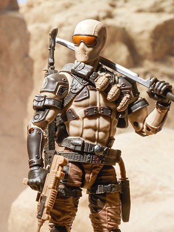 G.I. Joe Classified Series #92 Desert Commando Snake Eyes