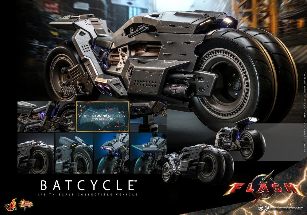 The Flash (2023) MMS704 Batcycle 1/6th Scale Collectible Vehicle Gallery Image 14