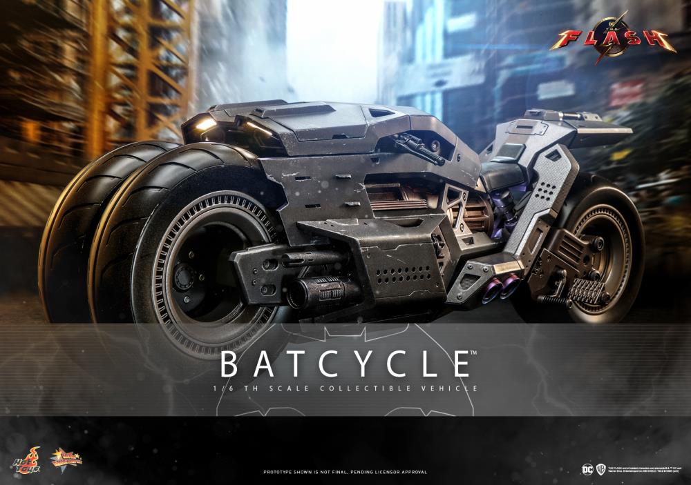 The Flash (2023) MMS704 Batcycle 1/6th Scale Collectible Vehicle Gallery Image 3