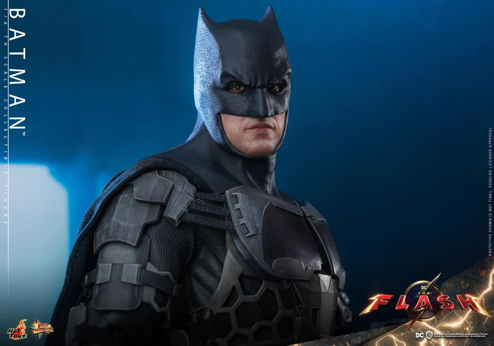 The Flash (2023) MMS705 Batman and Batcycle 1/6th Scale Collectible Figure Set Gallery Image 16