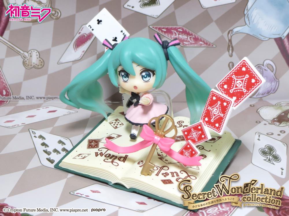 Vocaloid Hatsune Miku Secret Wonderland Collection Boxed Set of 6 Figures Gallery Image 16