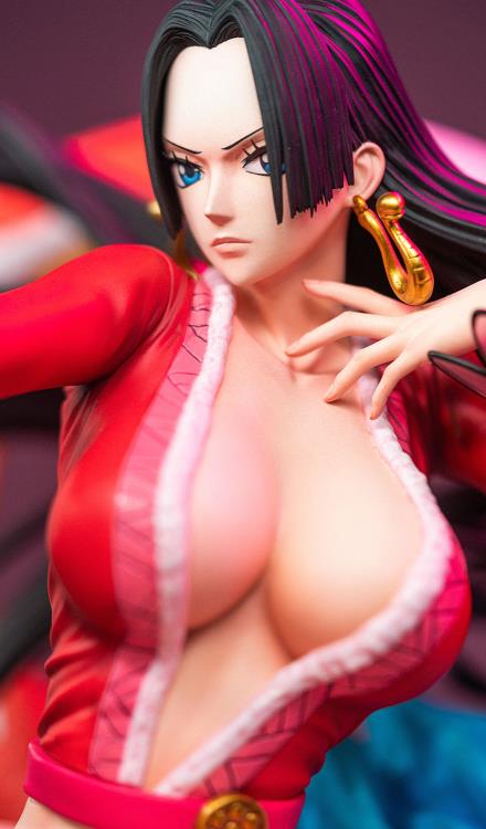 One Piece Boa Hancock Statue Gallery Image 7