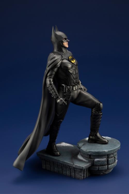 The Flash (2023) ArtFX Batman Statue Gallery Image 9