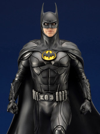 The Flash (2023) ArtFX Batman Statue Gallery Image 2