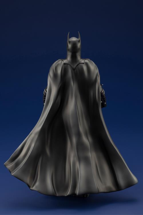 The Flash (2023) ArtFX Batman Statue Gallery Image 7