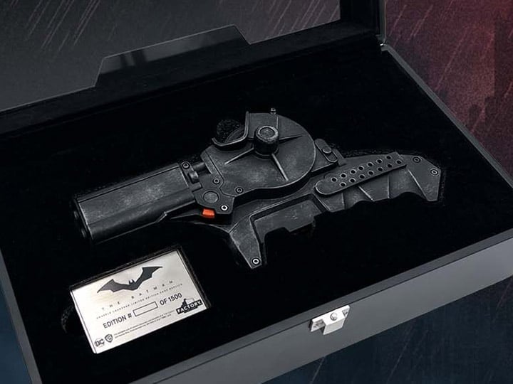 The Batman Grapple Launcher Limited Edition Prop Replica Gallery Image 1