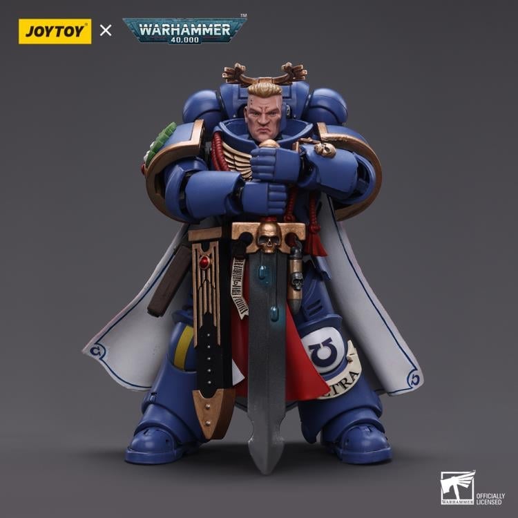 Warhammer 40K Ultramarines Primaris Captain (Power Sword and Plasma Pistol) 1/18 Scale Figure Gallery Image 3