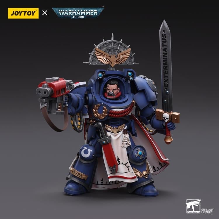 Warhammer 40K Ultramarines Terminator Captain 1/18 Scale Figure Gallery Image 5