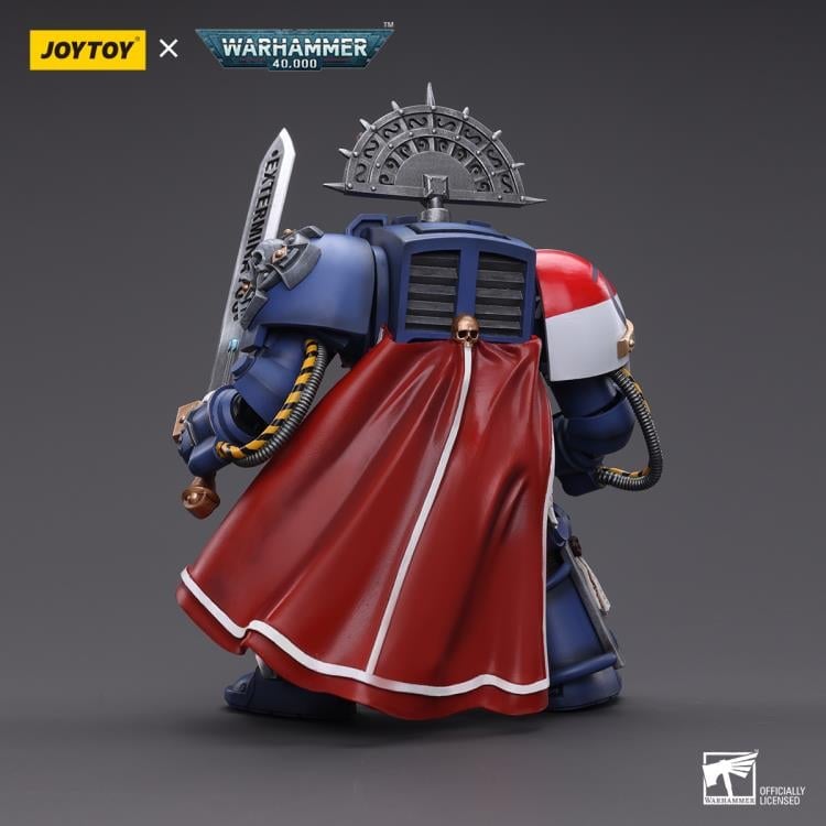 Warhammer 40K Ultramarines Terminator Captain 1/18 Scale Figure Gallery Image 4