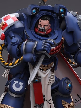 Warhammer 40K Ultramarines Terminator Captain 1/18 Scale Figure Gallery Image 2