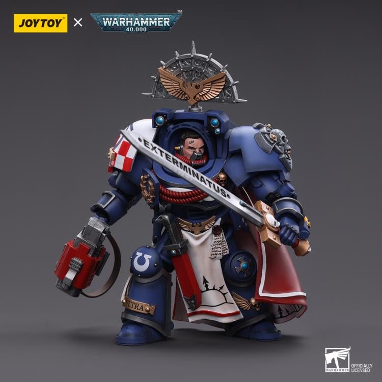 Warhammer 40K Ultramarines Terminator Captain 1/18 Scale Figure Gallery Image 6