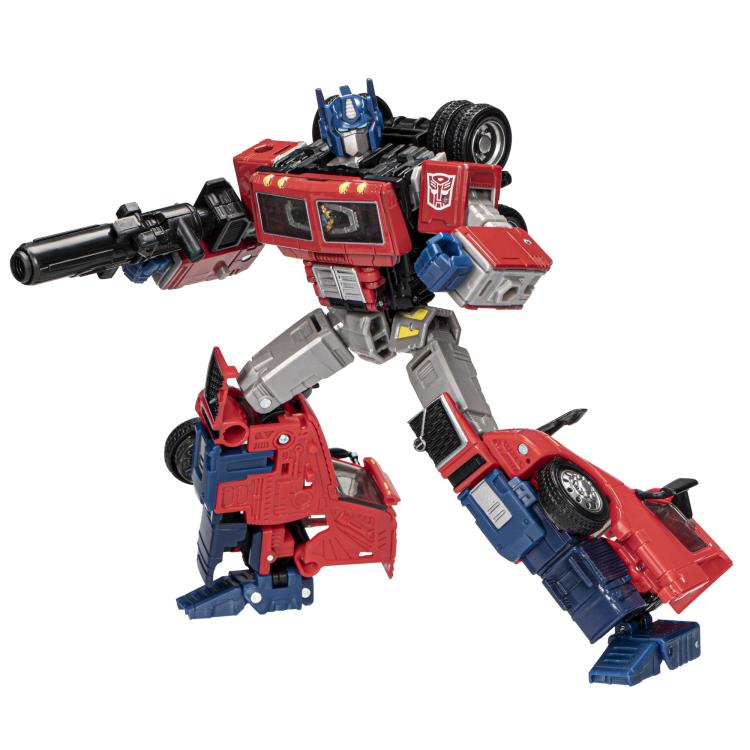 Transformers Generations Leader Optimus Prime (Volvo VNR 300) Gallery Image 3