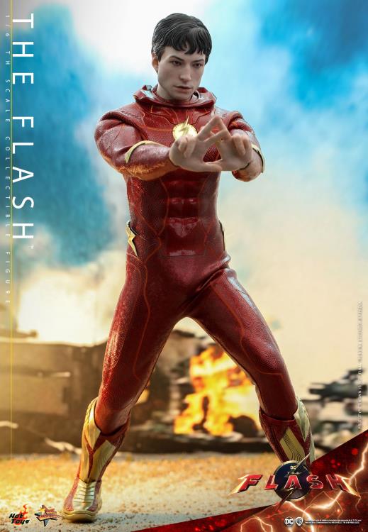 The Flash (2023) MMS713 The Flash 1/6th Scale Collectible Figure Gallery Image 13