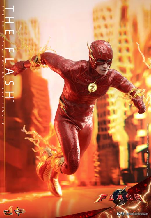 The Flash (2023) MMS713 The Flash 1/6th Scale Collectible Figure Gallery Image 9