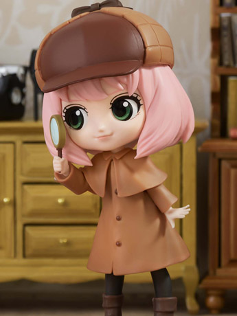 Spy x Family Q Posket Anya Forger (Research Ver. A) Gallery Image 2