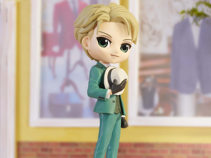 Spy x Family Q Posket Loid Forger (Going Out Ver.) Gallery Image 1
