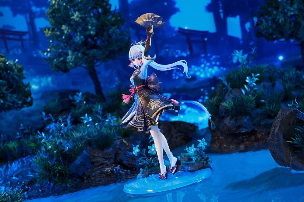 Genshin Impact Ayaka Kamisato (Frostflake Heron) 1/7 Scale Figure Gallery Image 4
