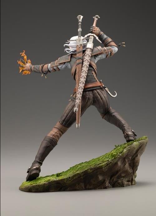 The Witcher Bishoujo Geralt 1/7 Scale Figure Gallery Image 7