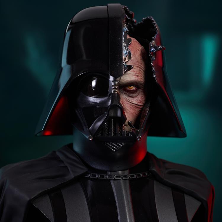 Star Wars: Obi-Wan Kenobi Legends in 3D Darth Vader (Damaged Helmet) 1/2 Scale Limited Edition Bust Gallery Image 8