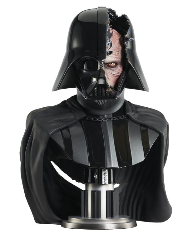 Star Wars: Obi-Wan Kenobi Legends in 3D Darth Vader (Damaged Helmet) 1/2 Scale Limited Edition Bust Gallery Image 11