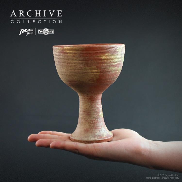 Indiana Jones and the Last Crusade Holy Grail Chalice Prop Replica Gallery Image 14