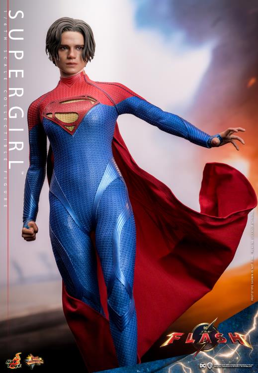 The Flash (2023) MMS715 Supergirl 1/6th Scale Collectible Figure Gallery Image 5