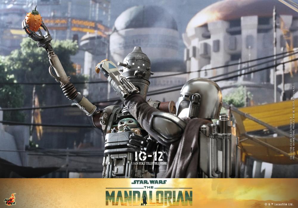 The Mandalorian TMS104 IG-12 and Grogu 1/6th Scale Collectible Figure Set Gallery Image 18