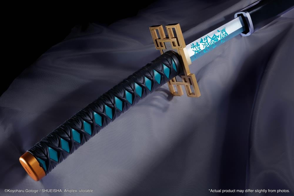 Demon Slayer: Kimetsu no Yaiba Proplica Muichiro Tokito's Nichirin Sword Gallery Image 7