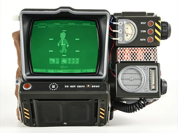 Fallout 76 Pip-Boy (Mk VI Enclave Ver.) Limited Edition Replica Gallery Image 3