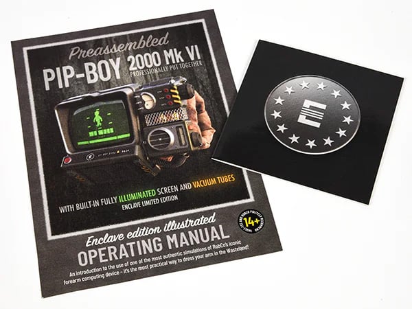 Fallout 76 Pip-Boy (Mk VI Enclave Ver.) Limited Edition Replica Gallery Image 16