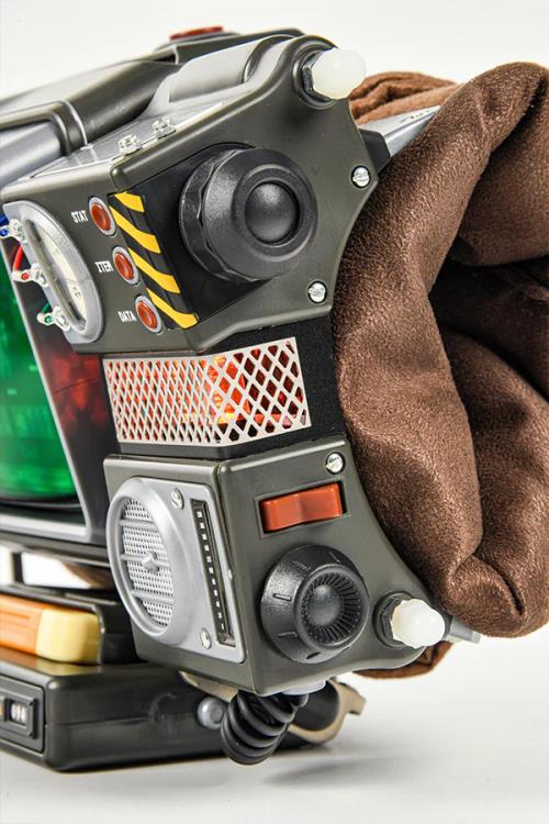 Fallout 76 Pip-Boy (Mk VI Enclave Ver.) Limited Edition Replica Gallery Image 9