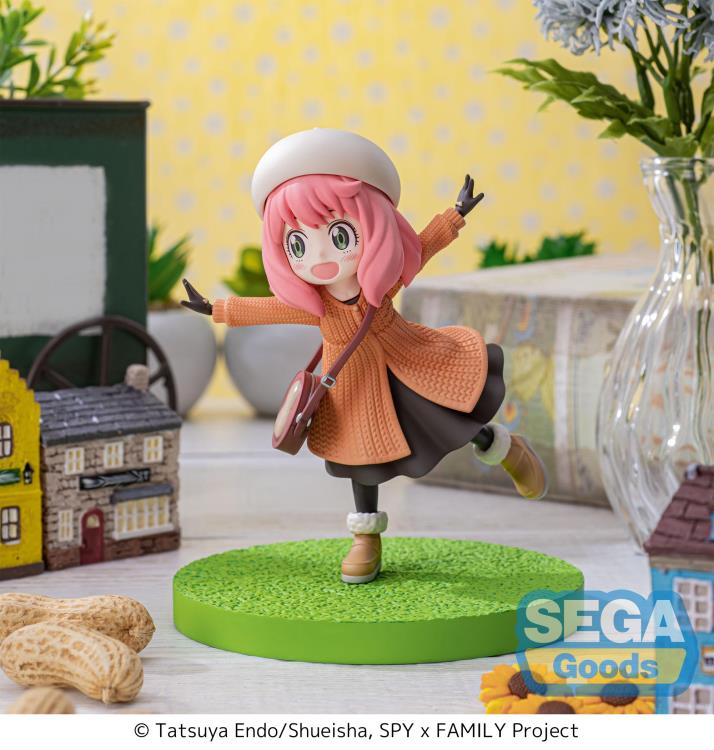 Spy x Family Luminasta Anya Forger (Ooting Ver.) Figure Gallery Image 4