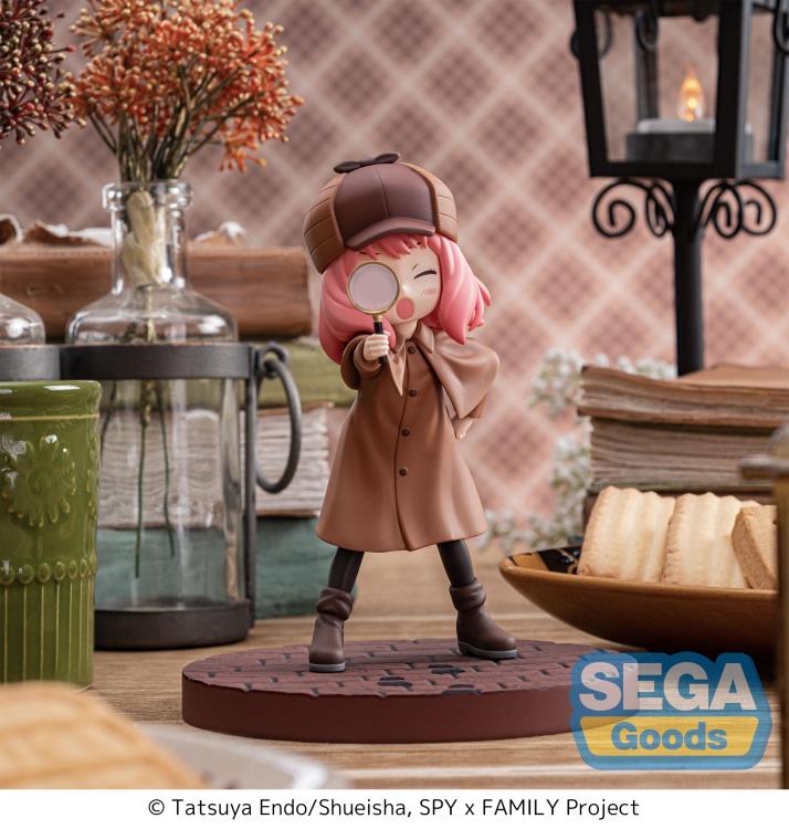Spy x Family Luminasta Anya Forger (Playing Detective Ver.) Figure Gallery Image 3