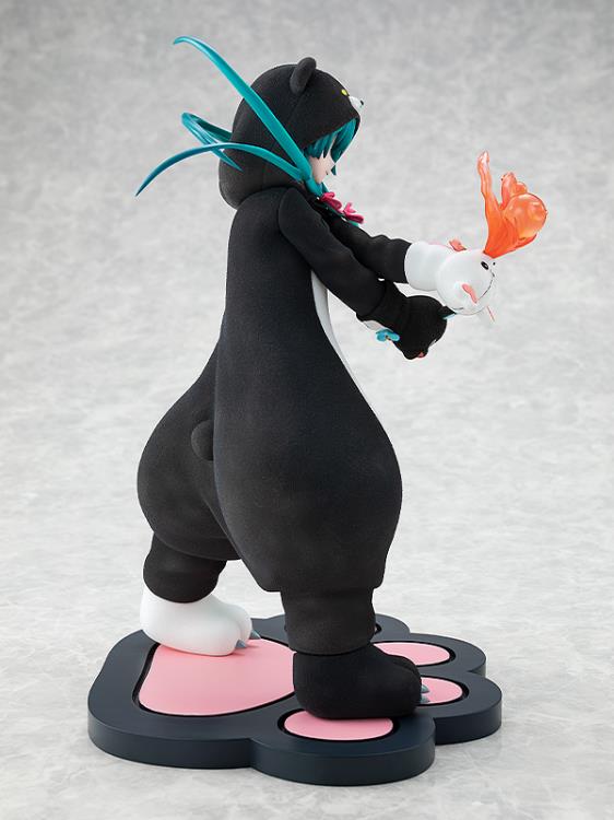 Kuma Kuma Kuma Bear Punch! KD Colle Yuna 1/7 Scale Figure Gallery Image 5