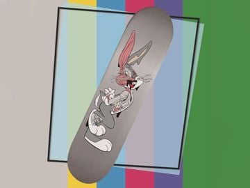 Looney Tunes Get Animated Bugs Bunny (Pat Lee) Skateboard Deck