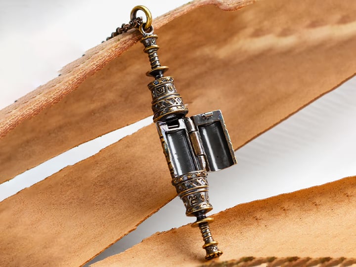 The Elder Scrolls Hinged Elder Scroll Limited Edition Necklace Gallery Image 1