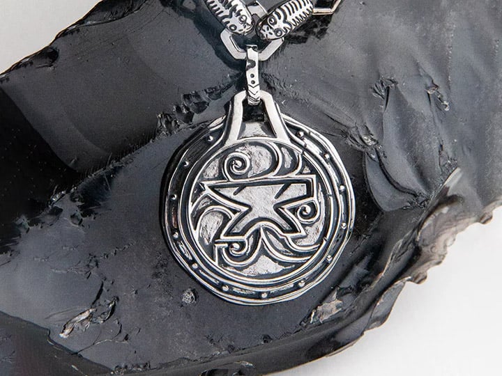The Elder Scrolls V: Skyrim Amulet of Zenithar Gallery Image 1