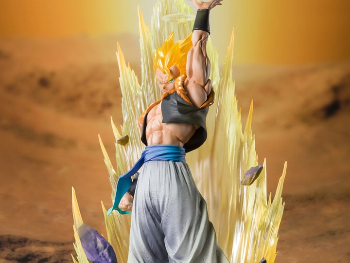 Dragon Ball Z: Fusion Reborn FiguartsZERO Extra Battle Super Saiyan Gogeta SDCC 2023 Event Exclusive Gallery Image 1