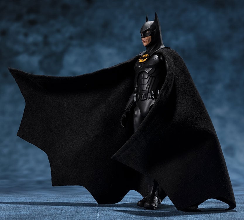 The Flash (2023) S.H.Figuarts Batman Action Figure Gallery Image 6