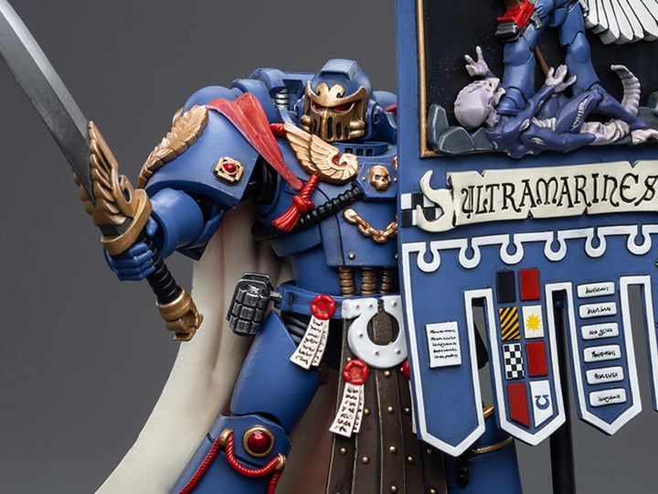 Warhammer 40K Ultramarines Honor Guard Chapter Ancient 1/18 Scale Figure Gallery Image 1