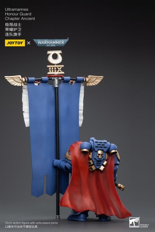 Warhammer 40K Ultramarines Honor Guard Chapter Ancient 1/18 Scale Figure Gallery Image 10